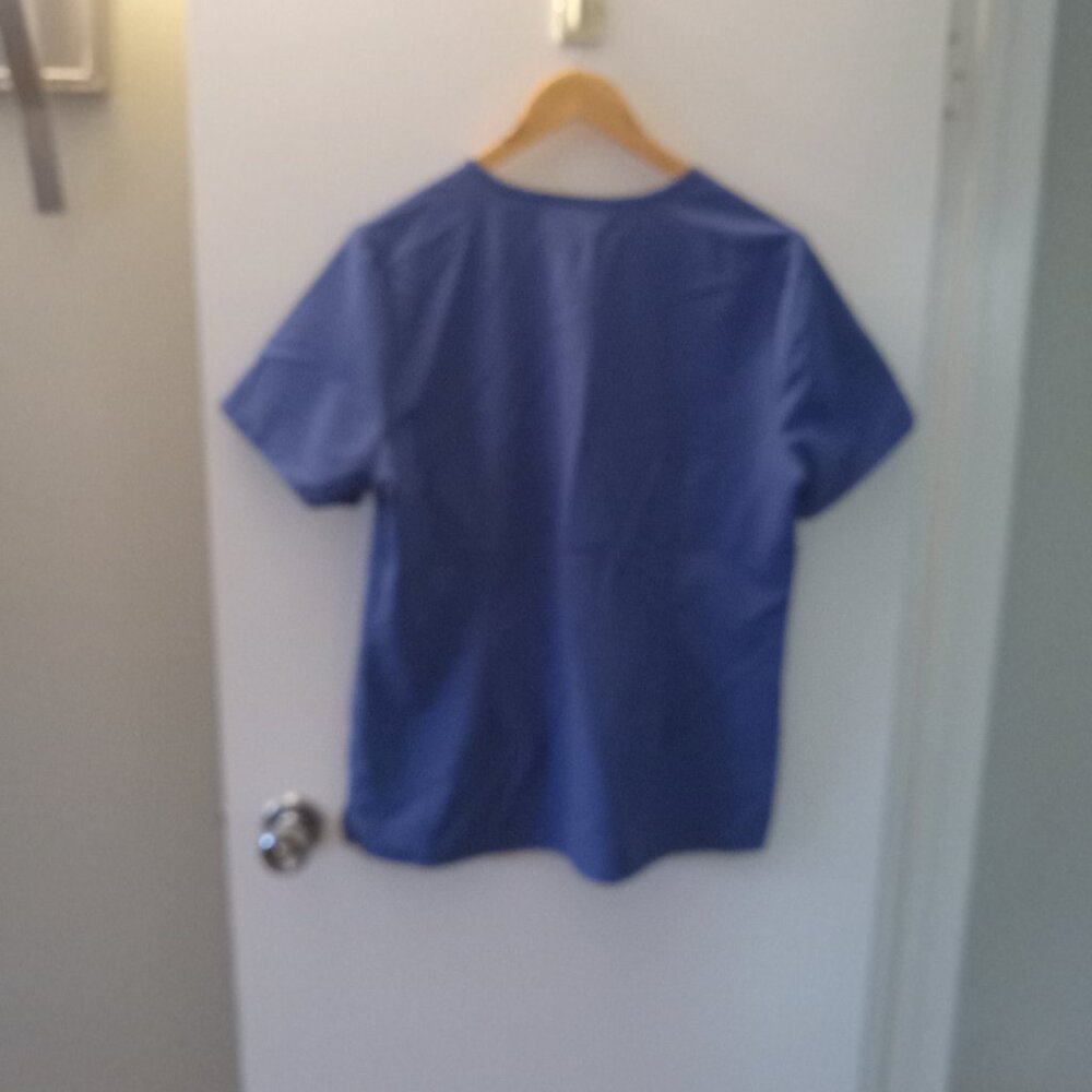 Figs Scrub Top - Picture 2 of 3